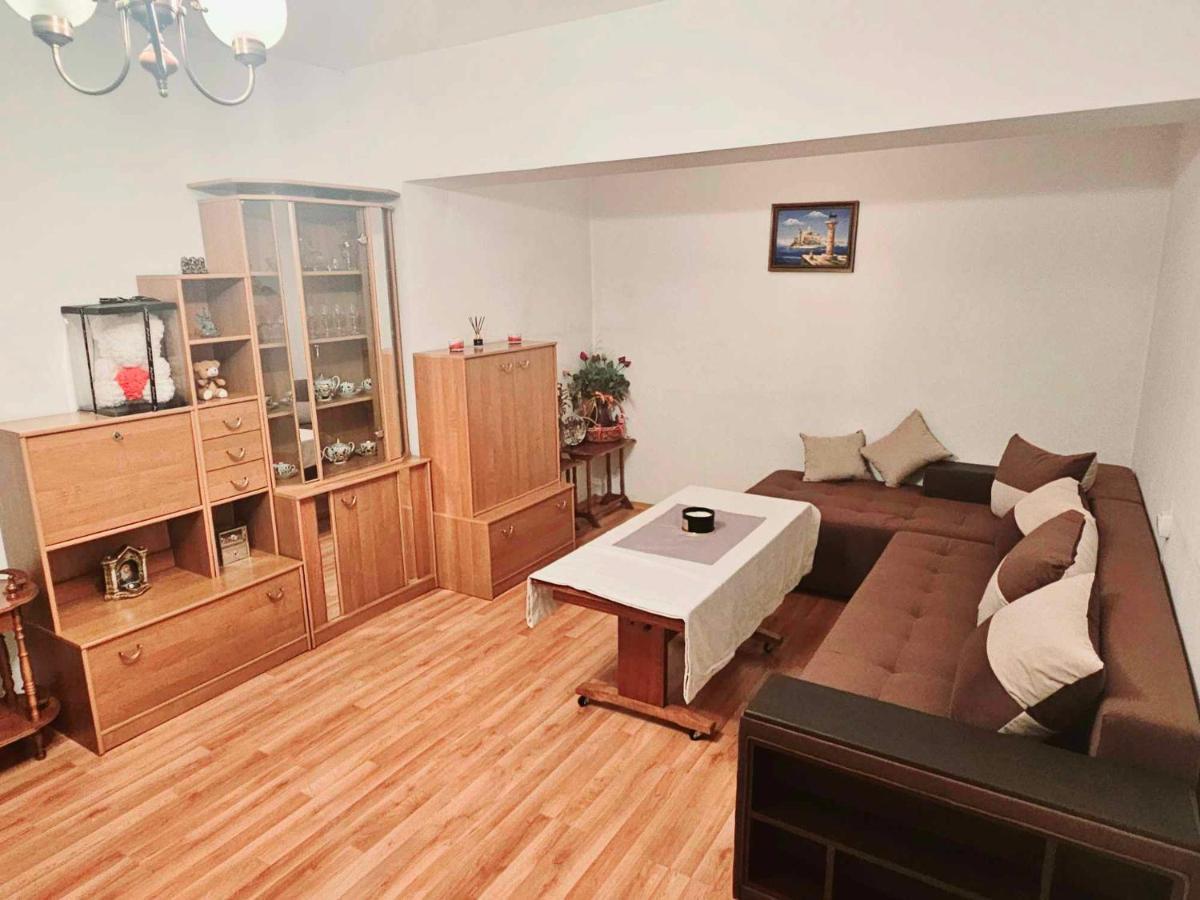 Family Apartment София Екстериор снимка