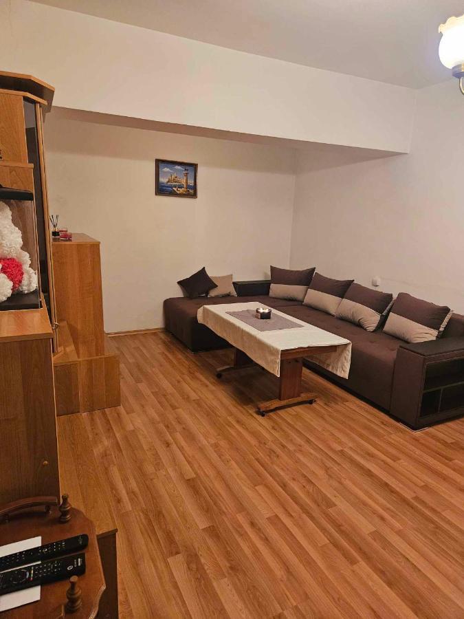 Family Apartment София Екстериор снимка